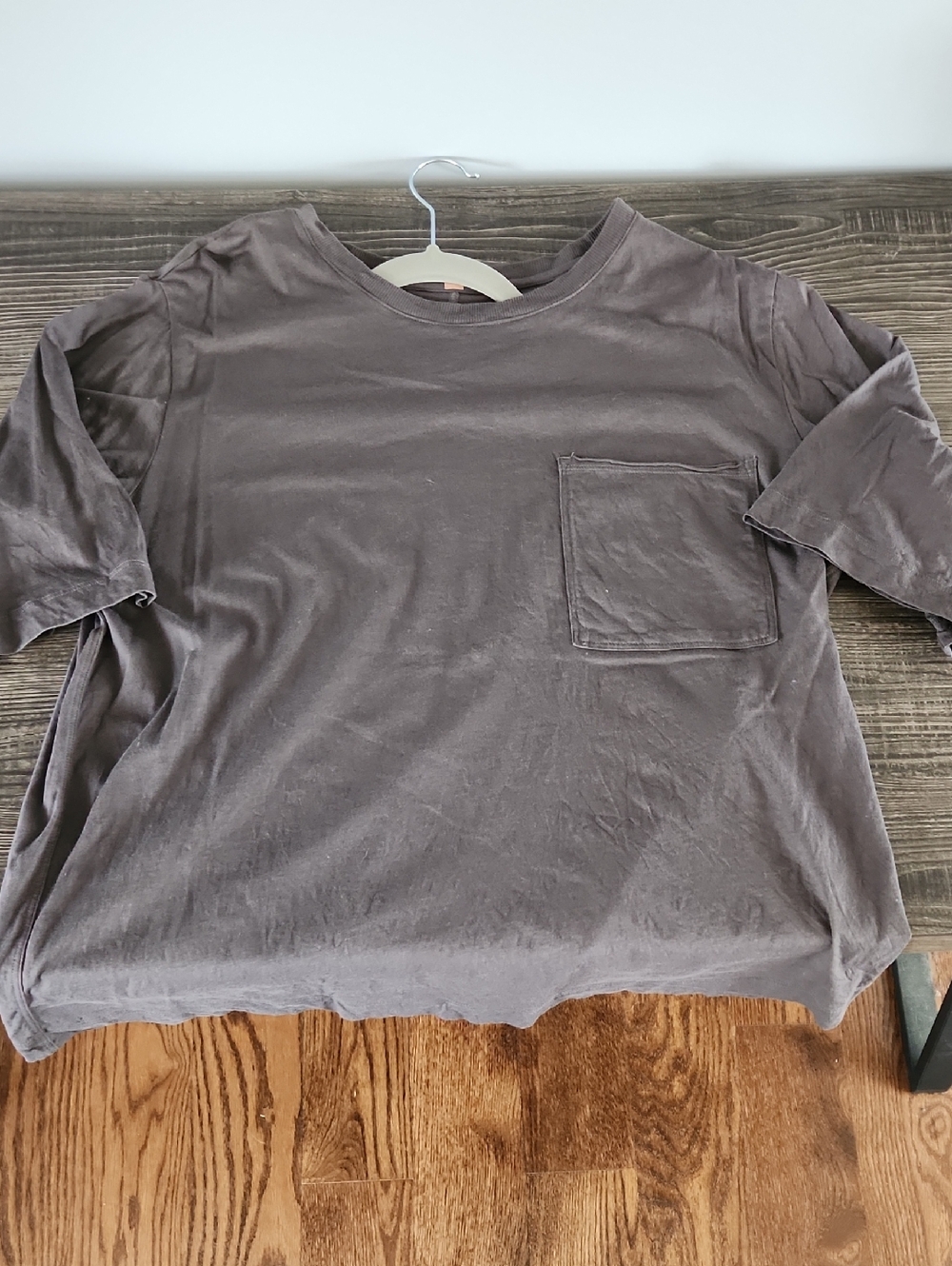 Lunya Organic Pima Charcoal Short-Sleeve Pocket Tee